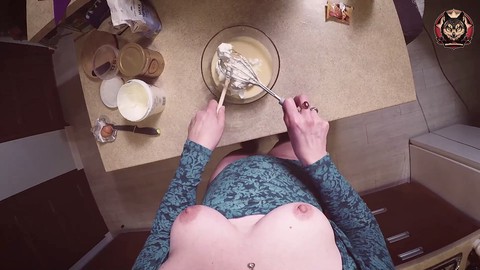 Mom's point of view cooking nude Part two 💋